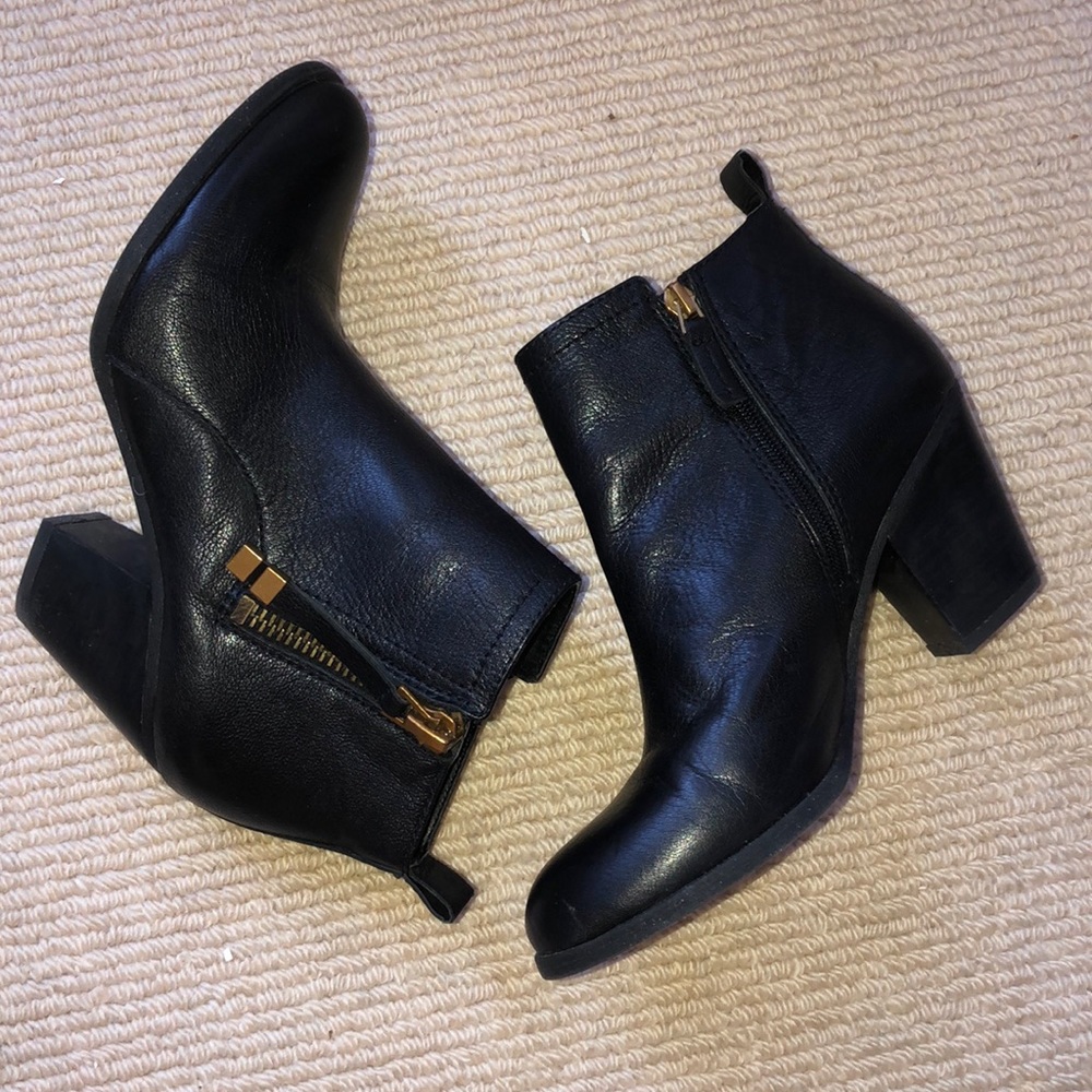 Franco Sarto Diane Heeled Booties